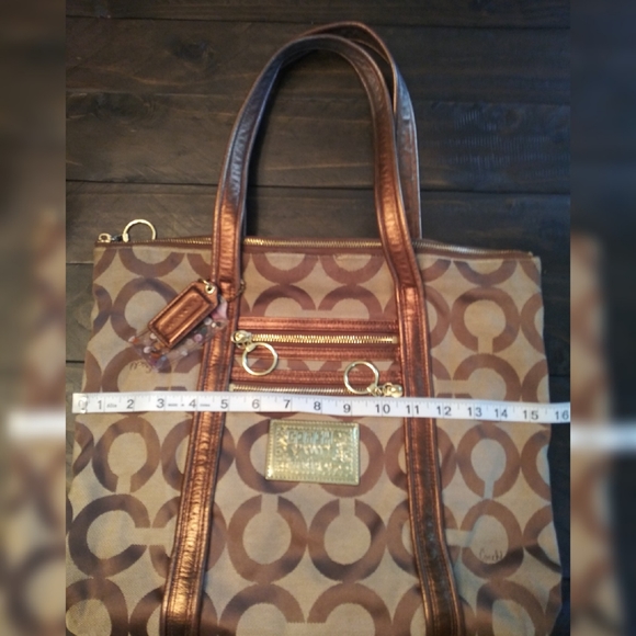 Coach Poppy OP Art Glam Tote Shoulder Bag.👜 - Picture 6 of 8